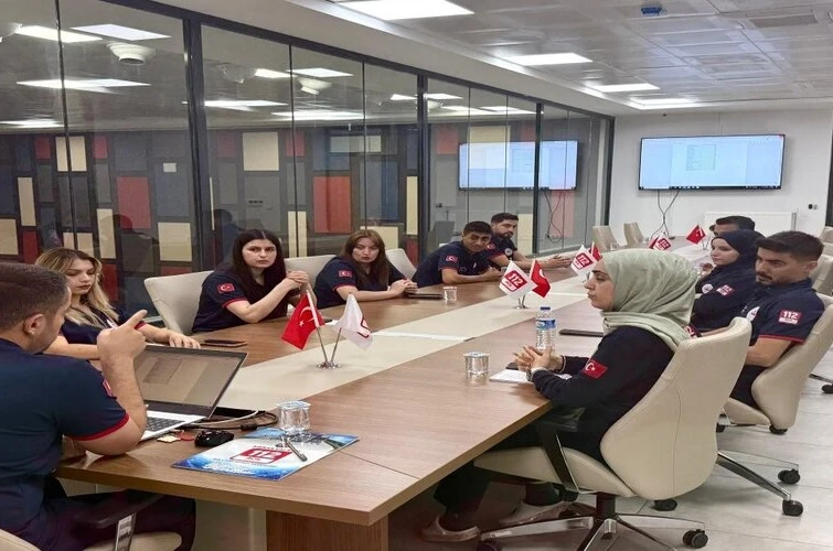 Şırnak 112’den sokak hayvanlarına şefkat eli