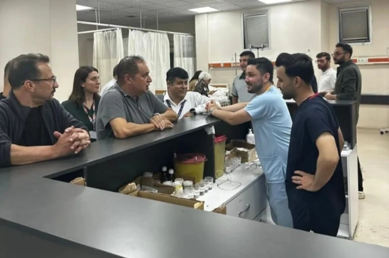 Şırnak İl Sağlık Müdürü Sili, Cizre Devlet Hastanesinde incelemelerde bulundu 