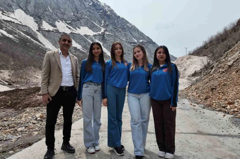 Şırnaklı köy çocuklarına anlamlı hediye
