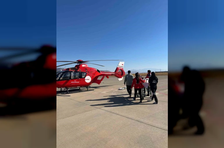 Şırnak’ta 16 yaşındaki hasta için helikopter ambulans havalandı 
