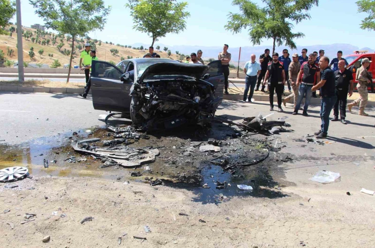 Şırnak’ta feci trafik kazası: Öğretmen hayatını kaybetti, 3 kişi yaralandı