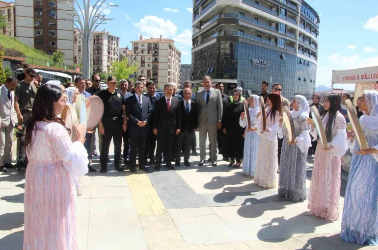 Şırnak’ta "Hayat Boyu Öğrenme" sergisi açıldı