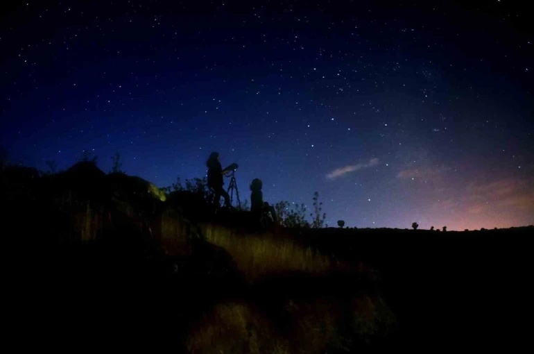 Şırnak’ta yıldızlar bu kez fotoğrafçıların objektifinden görüntülendi
