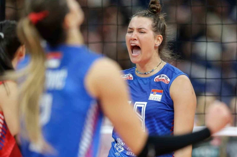 Sırp smaçör Bojana Milenkovic, Fenerbahçe’de