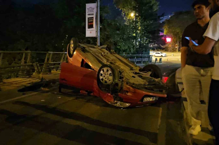 Şişli’de alkollü sürücü yoluna çıkan köpeğe çarpmamak için takla attı