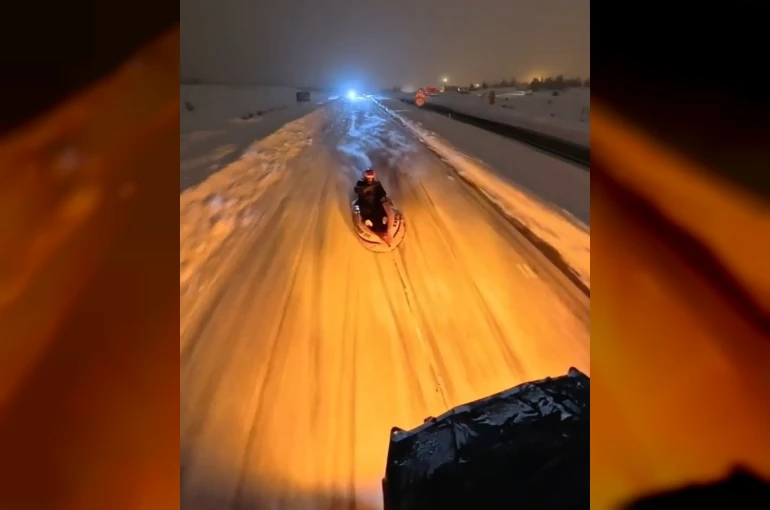 Şişme botu kızak yapıp ATV araçla çektiler 