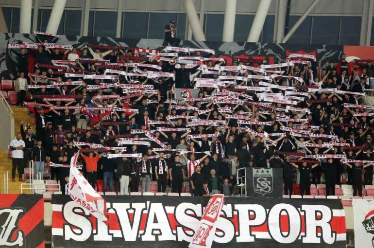Sivasspor - Adana Demirspor maçının biletleri satışa çıktı