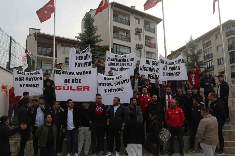 Sivasspor için taraftarlardan birlik çağrısı