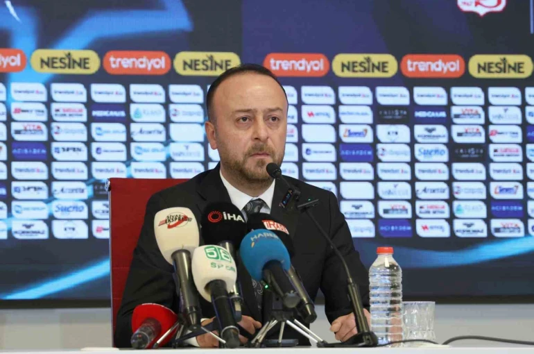 Sivasspor’da Burak Özçoban yeniden aday