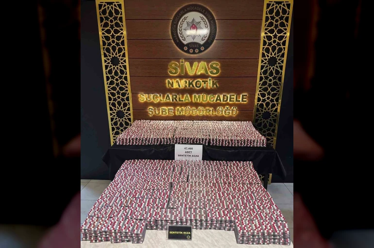 Sivas’ta 133 bin 840 adet uyuşturucu hapla yakalanan zanlılardan biri tutuklandı