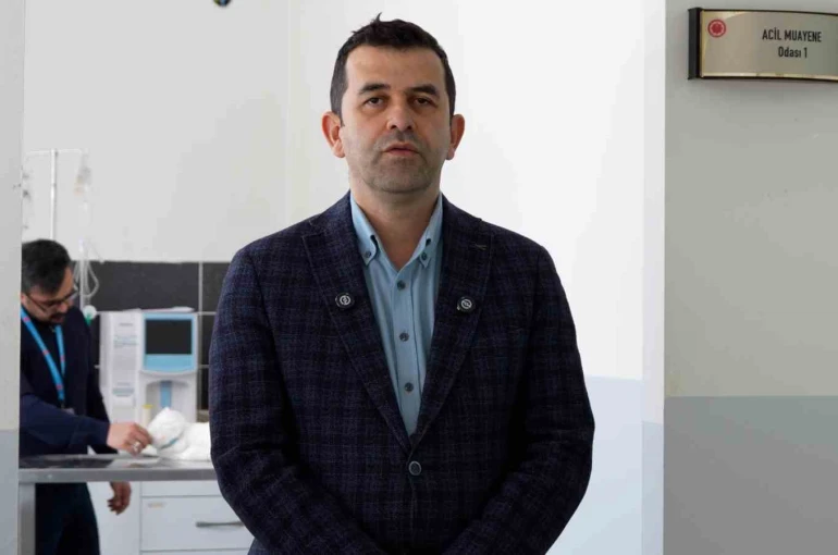 Sivas’ta açılan Acil Klinik’te yaralı hayvanlara mesai saatleri dışında da müdahale ediliyor