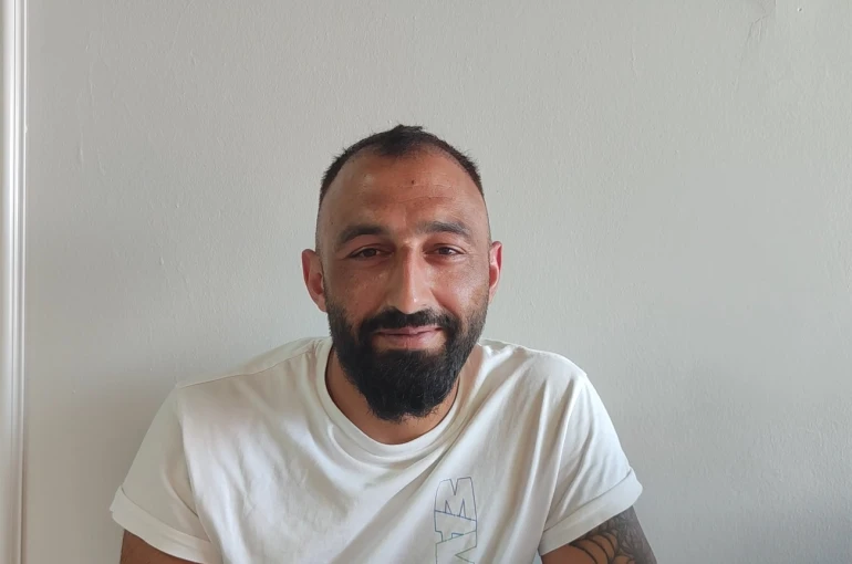 Sivas’ta fıkralara konu olacak olay, balık ağaca çıktı