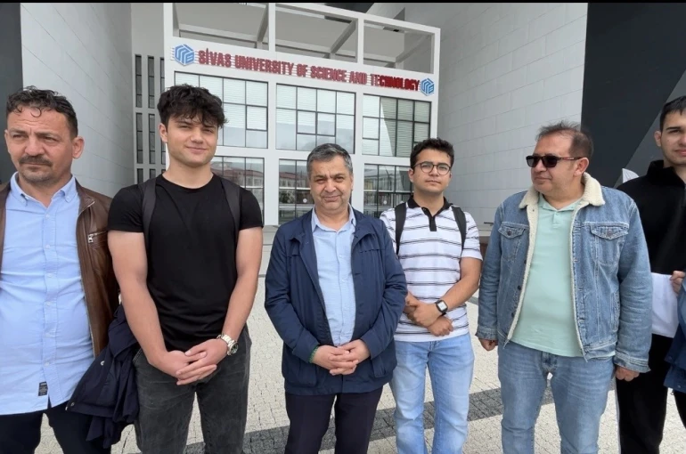 Sivas’ta üniversite adayları sınav heyecanını prova ile attılar