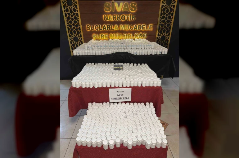 Sivas’ta yılbaşı öncesi narkotik operasyonu: 3 tutuklama