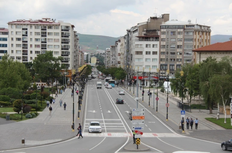 Sivas’ta yılın ilk ayında 696 konut, 111 iş yeri satıldı