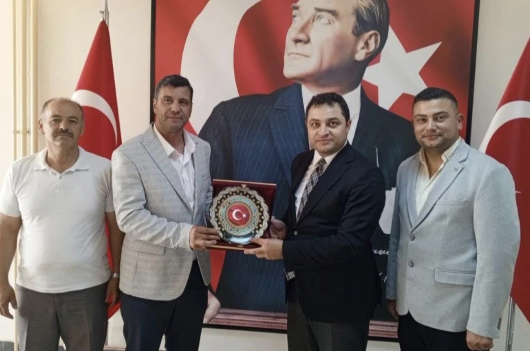 Sivrihisar esnaf odalarından Kaymakam Temel’e anlamlı ziyaret