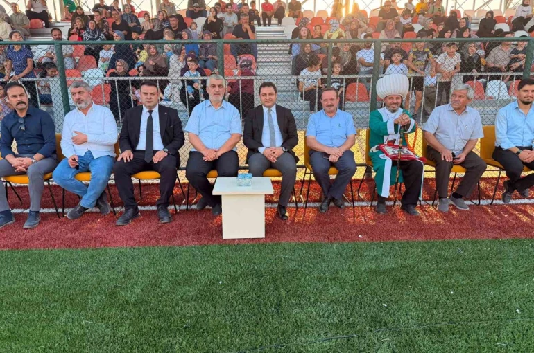Sivrihisar’da yaz Kur’an kursları kapanış şöleni coşkuyla gerçekleştirildi 