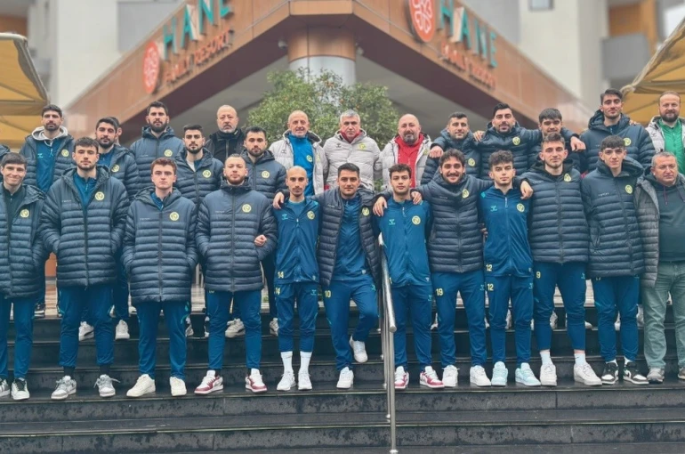 Söğütspor Antalya kampından döndü