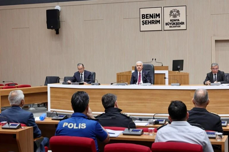 Sokak hayvanları ile toplantı Vali Akın başkanlığında gerçekleştirildi
