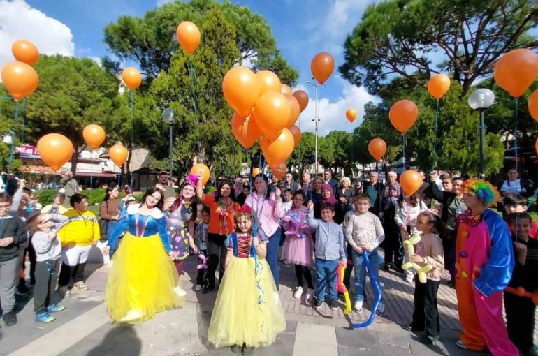 Söke’de Lösemi’yi atlatan Masal’ın Umudu Gökyüzüne Uçtu