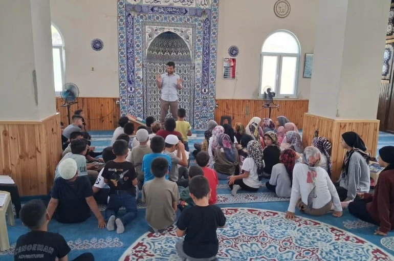 Söke’de Yaz Kur’an Kurslarında değerler eğitimi seminerleri devam ediyor