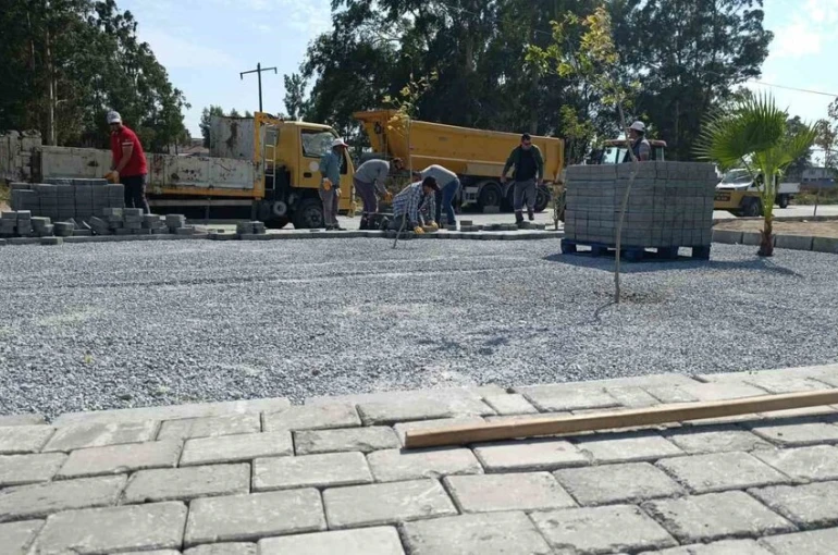 Söke’nin Sazlı Mahallesi’ne yeni park ve çocuk oyun alanı