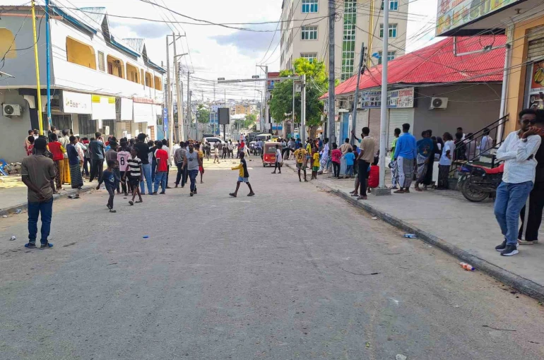 Somali’de güvenlik güçleri ile muhalif milisler arasında çatışma