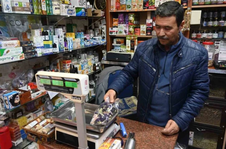 Sonbaharla birlikte kullanımı artan poşet bitki çayları için uyarı