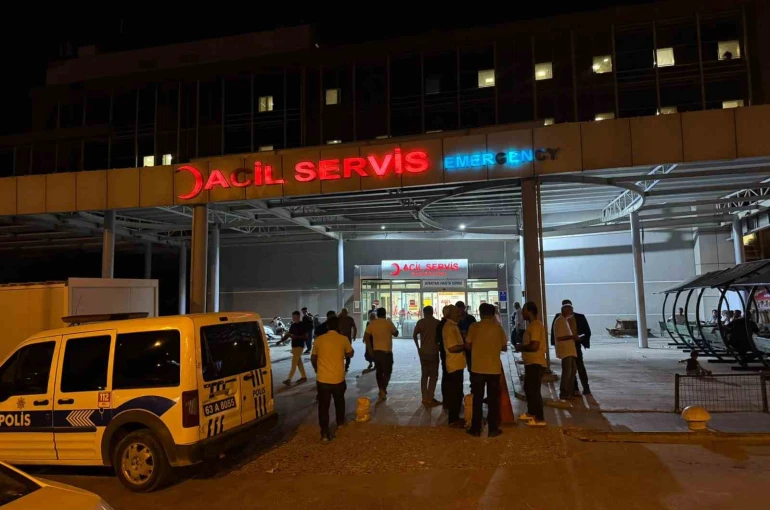 Sosyal medyada başlayan tartışmasında kan aktı: 2 yaralı