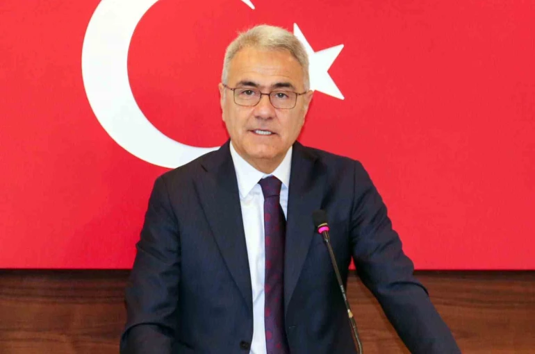 STSO Başkanı Özdemir’den ilk bine giren üç firmayı tebrik etti