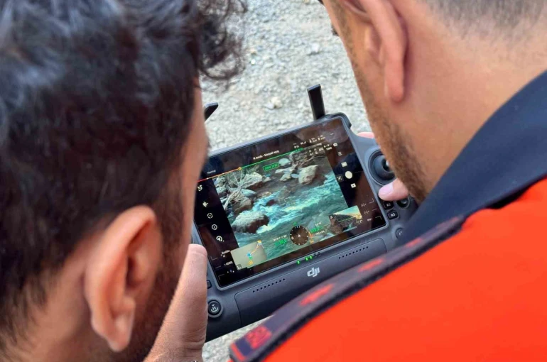 Suda kaybolan genç için Habur çayı didik didik aranıyor