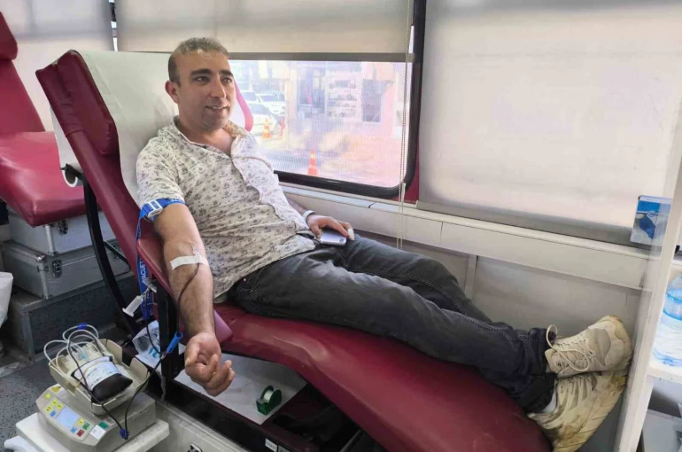 Şuhut’ta kan bağışı kampanyasına yoğun ilgi