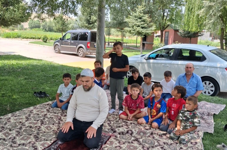 Şuhut’ta Kur’an-ı Kerim kursu öğrencileri piknikte buluştu