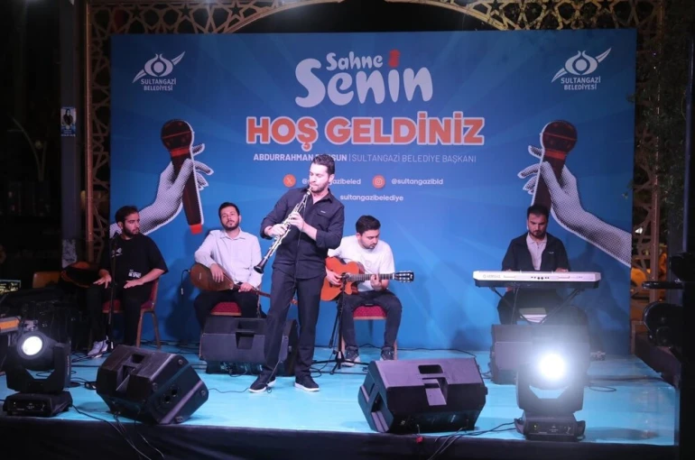 Sultangazi’de "Sahne Senin"