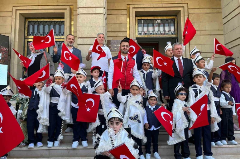 Sünnet çocuklarına unutulmaz şölen
