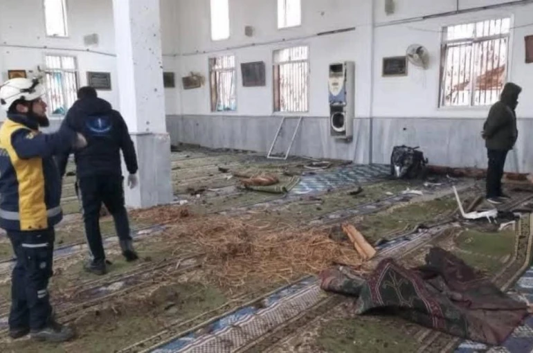 Suriye'de camideki patlamada meydana geldi: 5 ölü 21 yaralı
