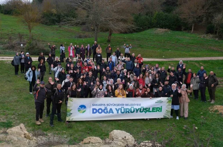 Tabiat içinde büyüleyici yolculuk Karagöl ve Acelle’de sürdü
