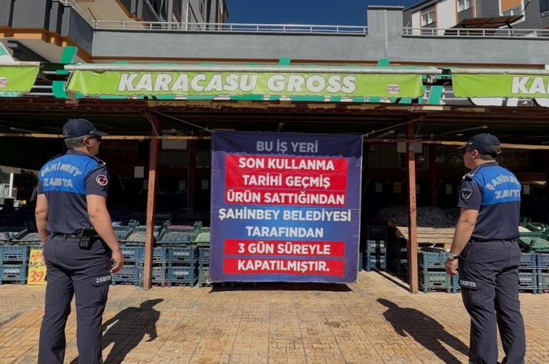 Tahmazoğlu: "Halkımızın sağlığını riske atanlara taviz vermeyeceğiz"