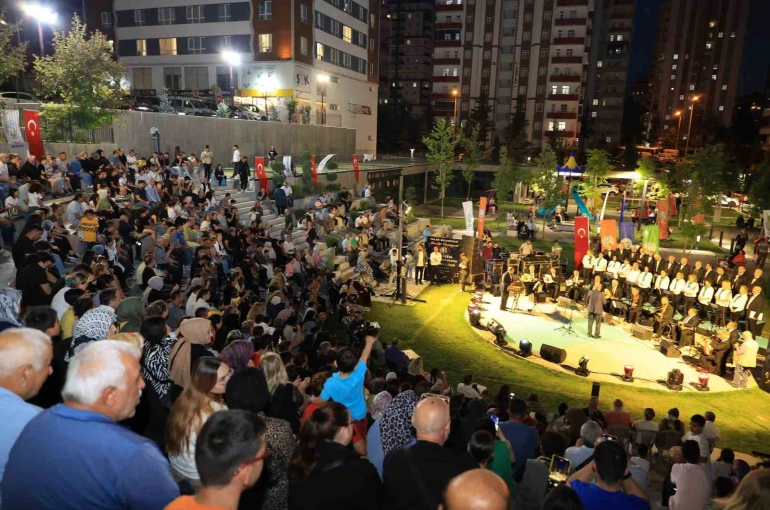 Talas’ta Babalar Günü en güzel şarkılarla kutlanacak