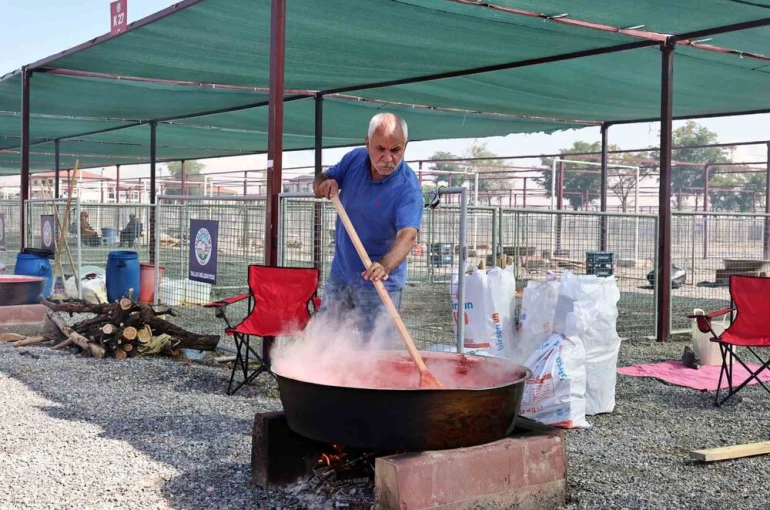 Talas’ta vatandaşlar kışlık hazırlıklarını tamamladı