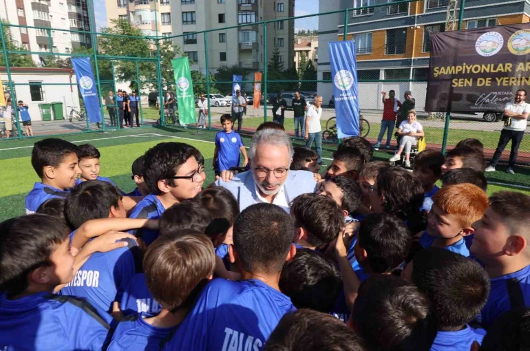 Talas’ta yaz spor okullarına coşkulu açılış