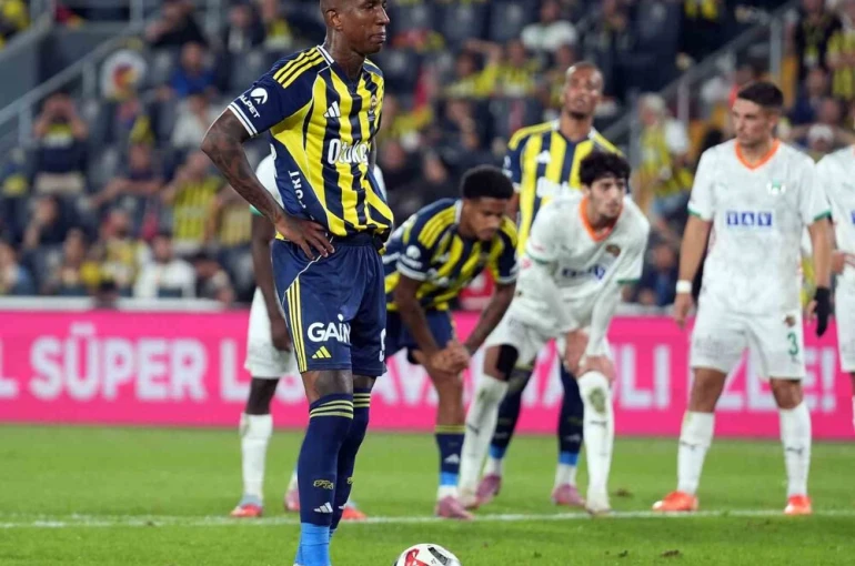 Talisca, ligde 2. kez penaltı kaçırdı