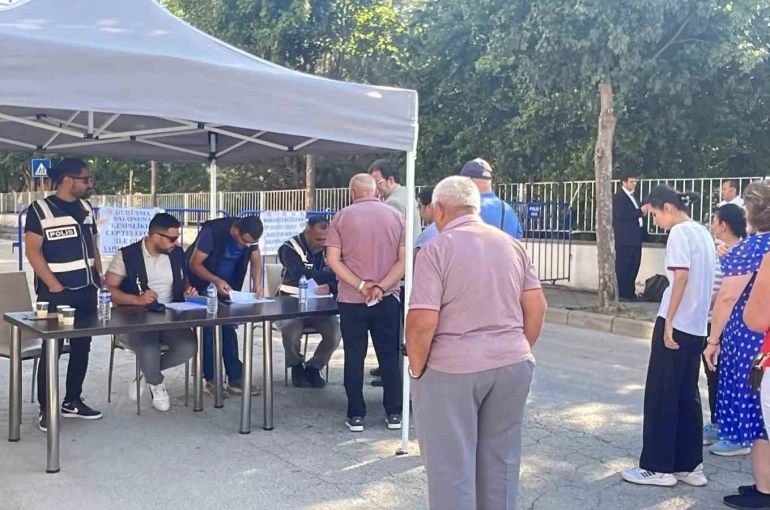 Tanju Özcan’ın 263 yıla kadar hapis istemiyle yargılandığı davada 4’üncü gün