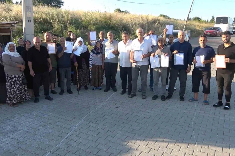 Tapulu evlerinde belediyeyi ortak görünce şok oldular