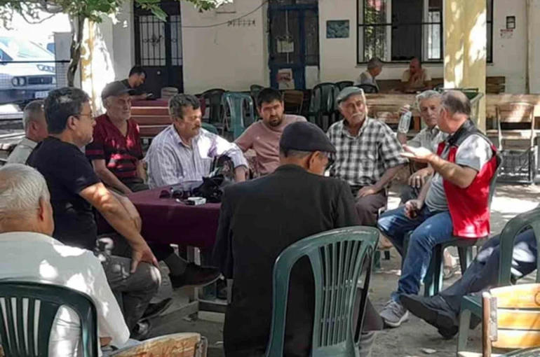 Tarla Faresi ihbarlarına yerinde inceleme, üreticilere destek