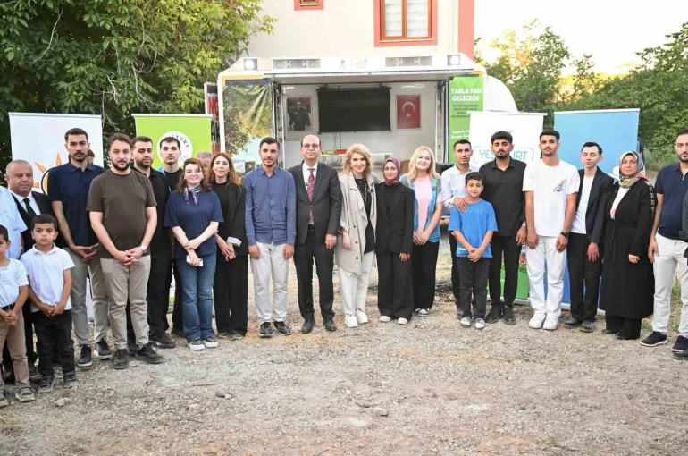 "Tarladan geleceğe" projesi Yeşilyurt’ta hayata geçti