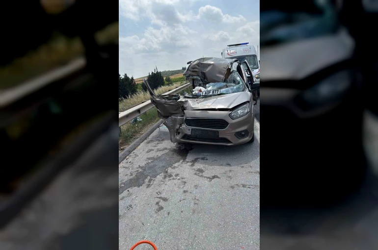 Tarsus-Adana otoyolunda kaza: 1 ölü, 4 yaralı 