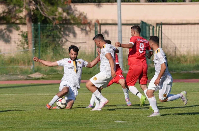 Tarsus’ta köyler arası futbol heyecanı başladı