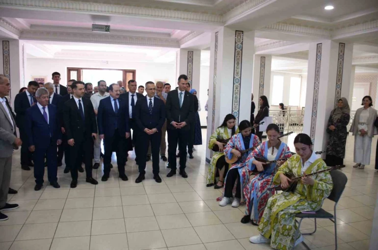 Taşkent’te Yunus Emre Enstitüsü Türk Kültür Merkezi açıldı