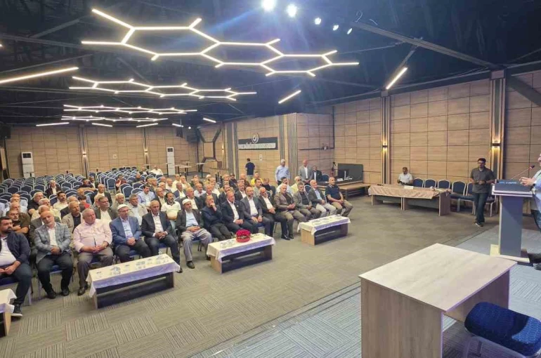 Tatvan’da toplumsal sorunlarla ilgili istişare toplantısı düzenledi